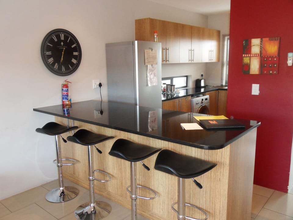 Fridge, microwave, coffee/tea maker, electric kettle