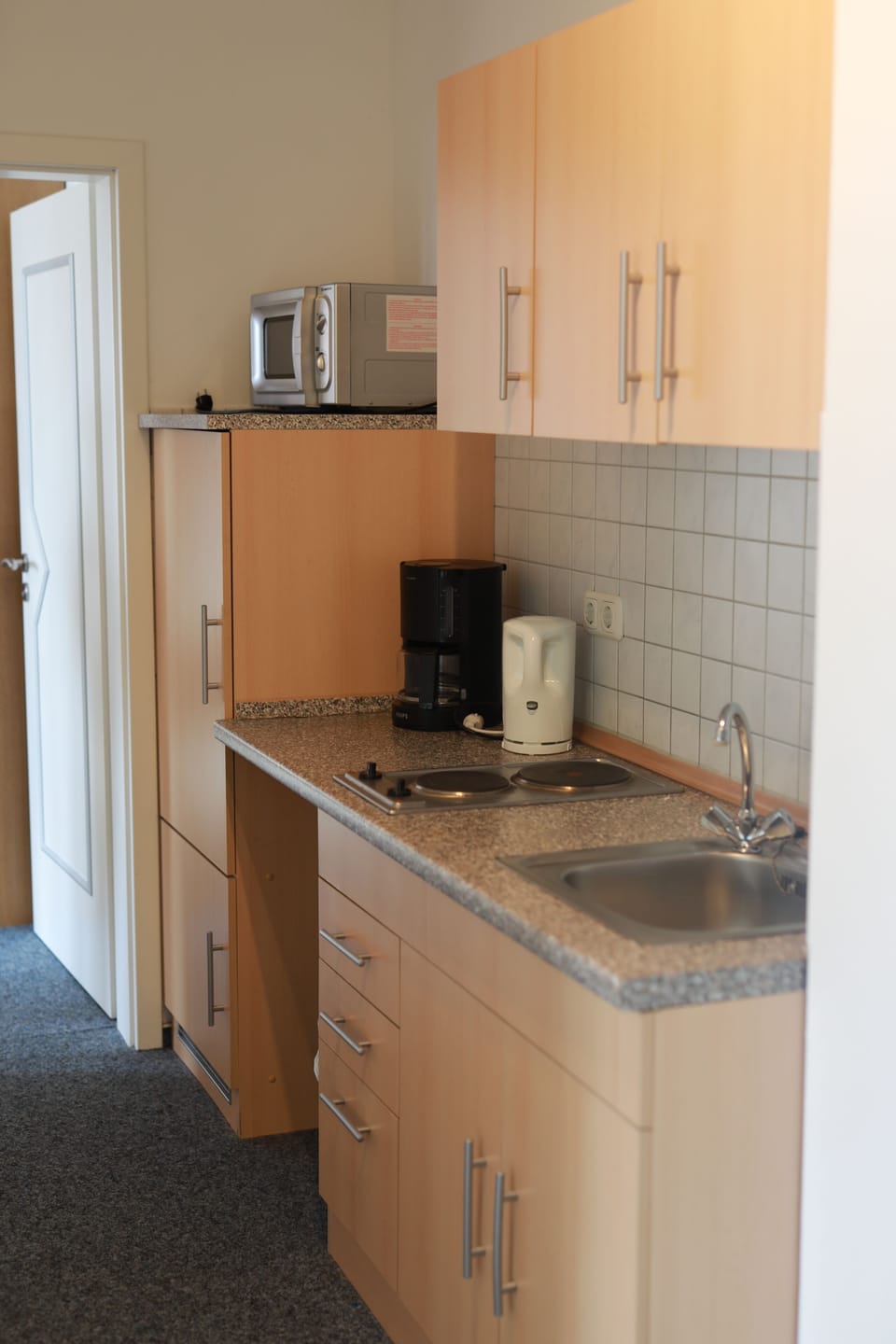 Apartment (Small) | Private kitchenette