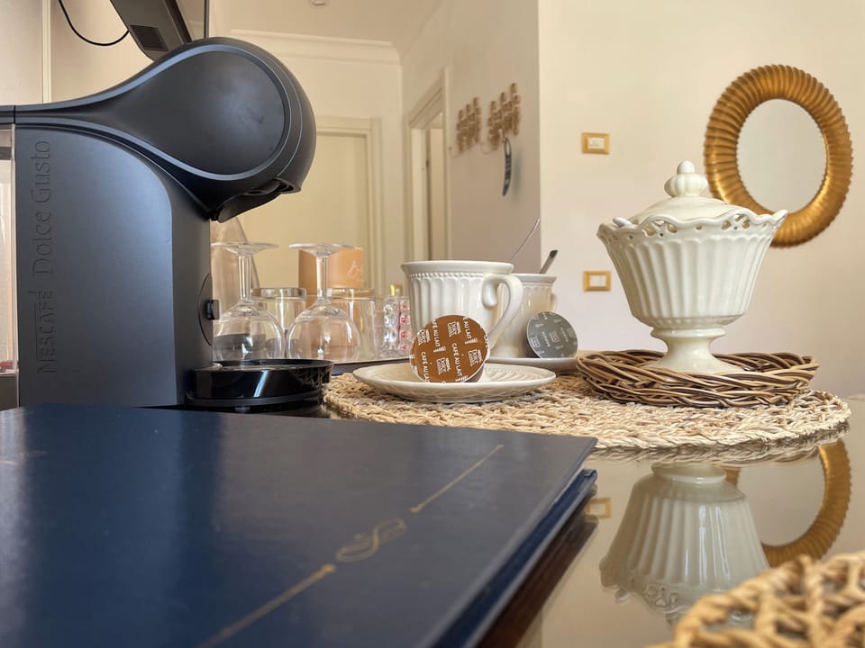 Deluxe Room | Down comforters, desk, free WiFi, bed sheets