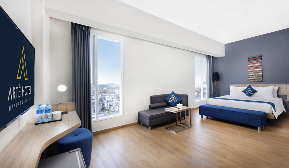 Deluxe Room | In-room safe, desk, WiFi (free)