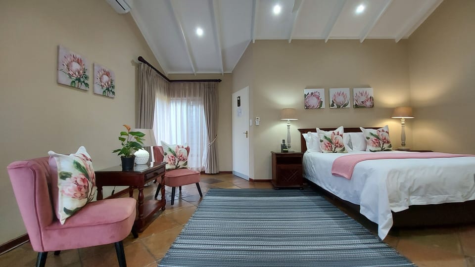 Standard Double or Twin Room, 1 Bedroom, Garden View | Premium bedding, in-room safe, iron/ironing board (on request)