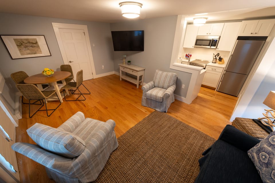 Superior Suite, 1 Bedroom | Premium bedding, individually decorated, individually furnished