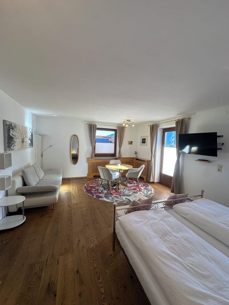 Double Room, Balcony, Mountain View | Premium bedding, minibar, desk, soundproofing