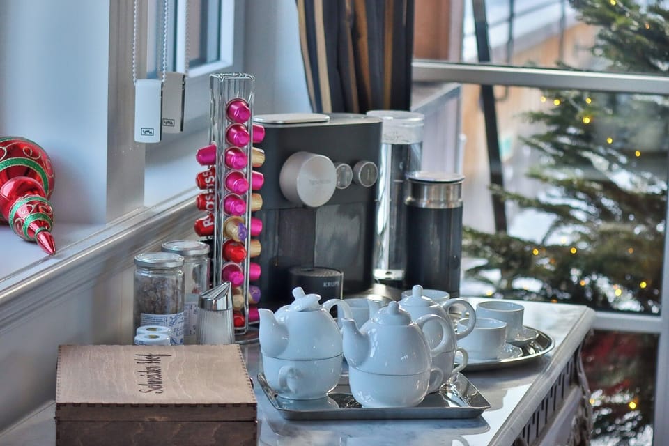 Coffee service
