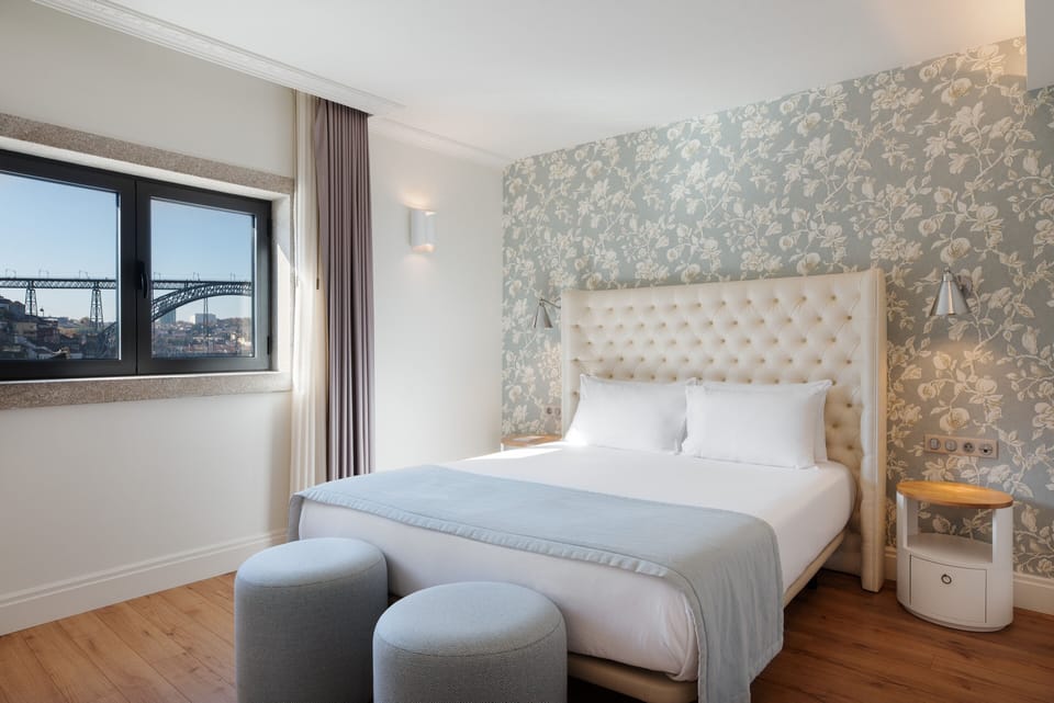 Minibar, in-room safe, desk, soundproofing