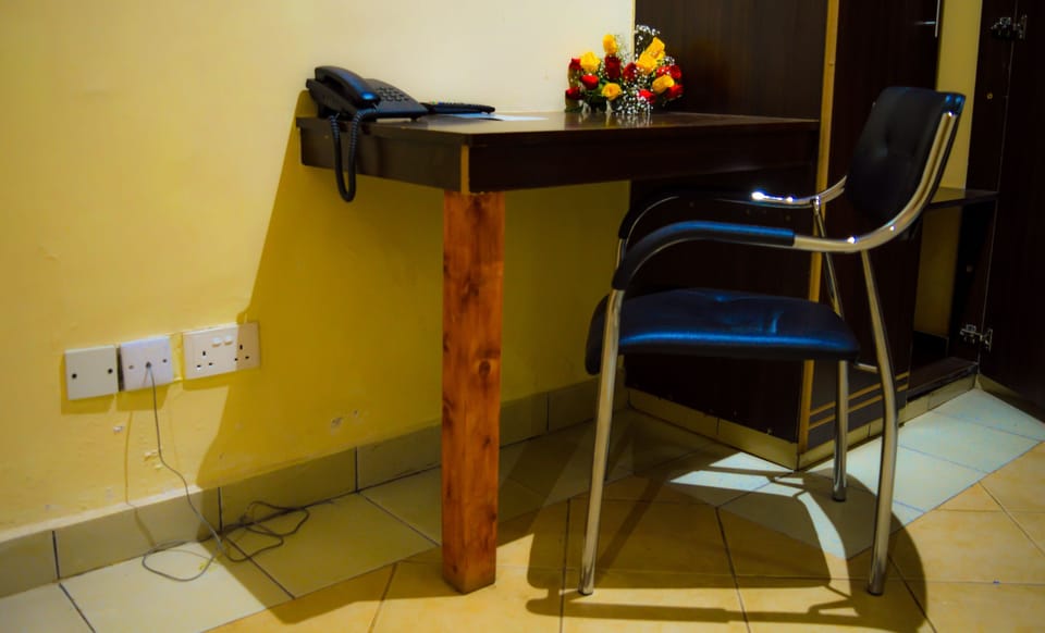 Deluxe Double Room Single Use, 1 Double Bed, Accessible | Room amenity