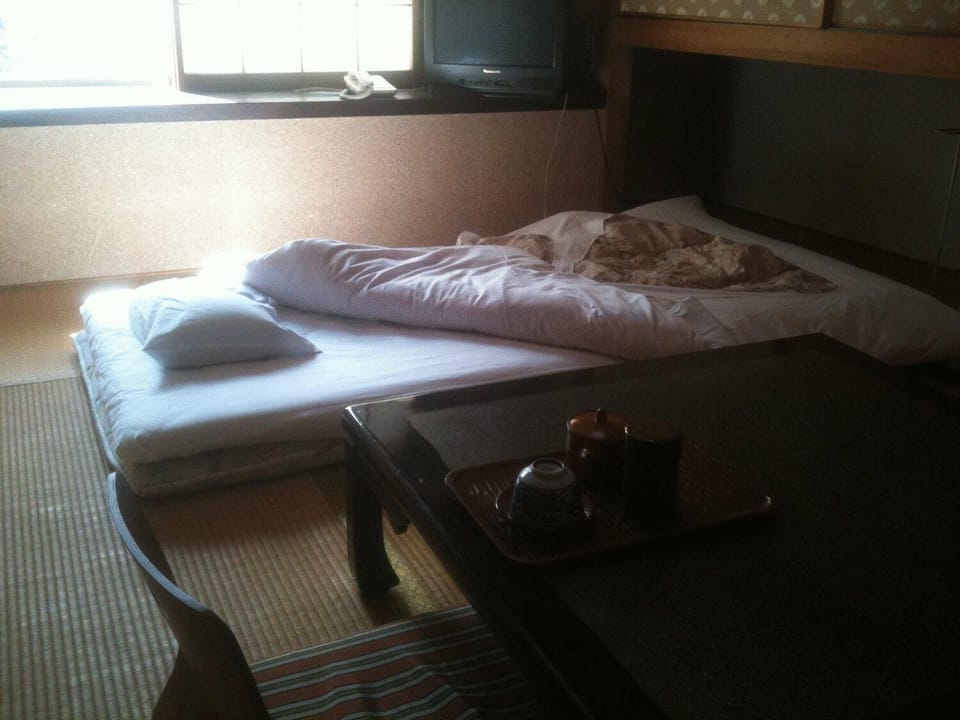 Economy Room | In-room safe, blackout drapes, iron/ironing board, free WiFi