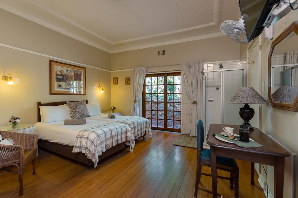 Economy Room, 1 Bedroom (Economy Double Room) | 14 bedrooms, Egyptian cotton sheets, premium bedding, in-room safe