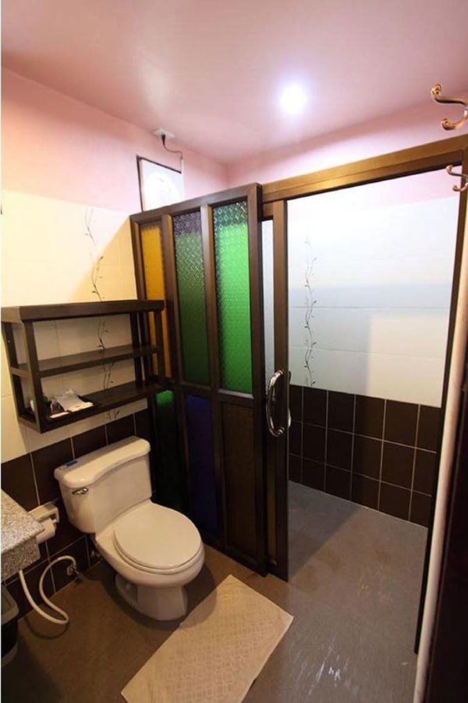 Shower, free toiletries, hair dryer, slippers