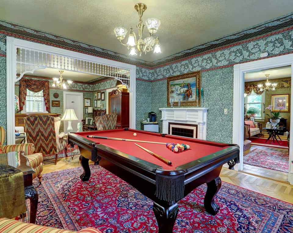 Fairlawn Inn Bed and Breakfast in Hunter