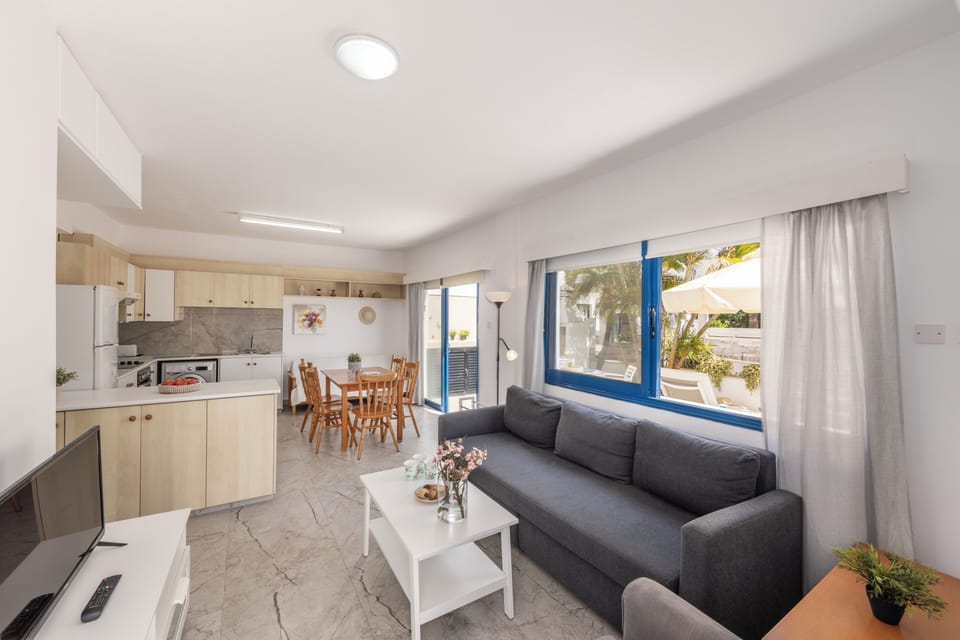 Apartment, 2 Bedrooms (8821) | Living area | Flat-screen TV