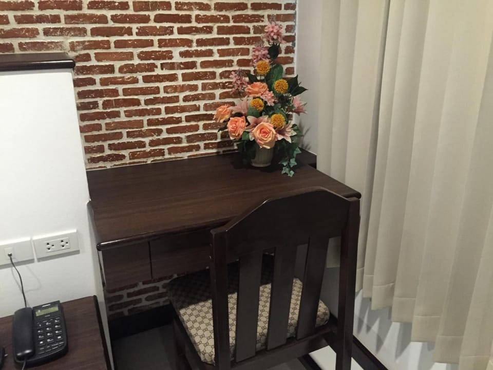 Minibar (free items), in-room safe, desk, blackout drapes