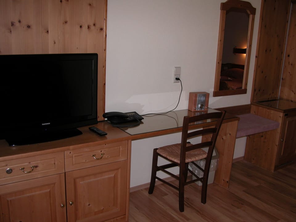 Luxury Double Room, 1 Bedroom, Mountainside | 1 bedroom, minibar, in-room safe, desk