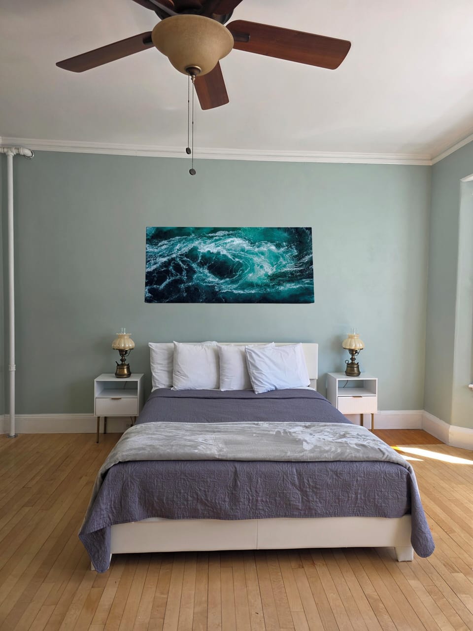 Deluxe Studio | Television
