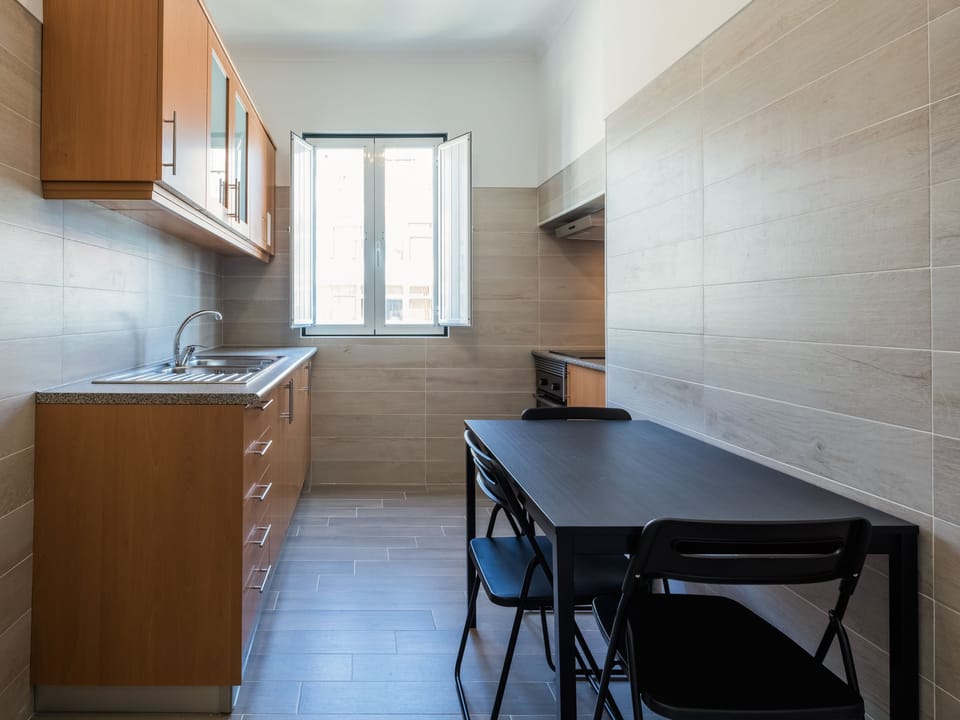 Standard Apartment, 2 Bedrooms, Kitchen (Stair Access Only) | In-room dining