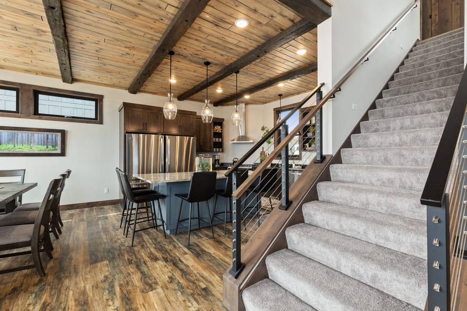 5 Bedroom Lakeview Loft | Private kitchen | Microwave, coffee/tea maker, toaster, cookware/dishes/utensils
