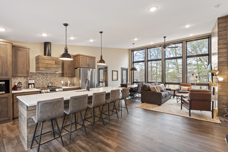 3 Bedroom Woodsmoke Cabin | Private kitchen | Microwave, coffee/tea maker, toaster, cookware/dishes/utensils