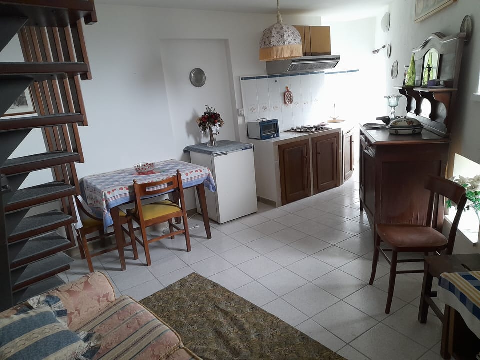Classic Duplex | Living area | 32-inch TV with satellite channels