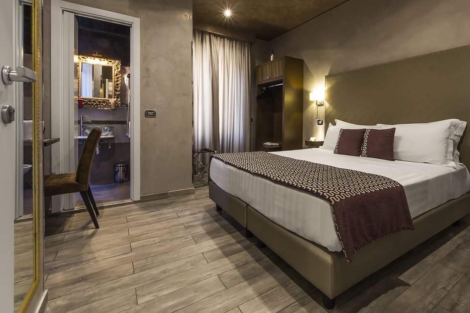 Frette Italian sheets, premium bedding, down comforters, pillowtop beds