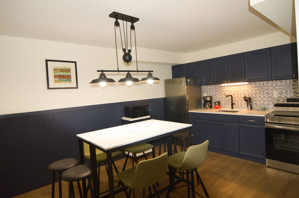 Suite, 2 Bedrooms, Lake View | Living area | Flat-screen TV