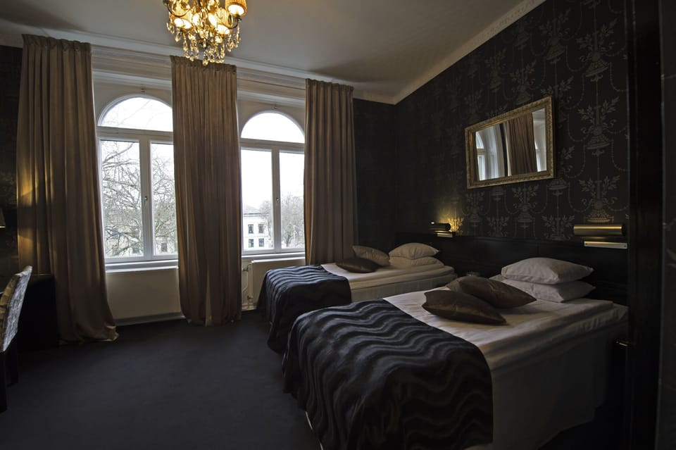 Superior Double Room | Desk, free cribs/infant beds, free WiFi, bed sheets