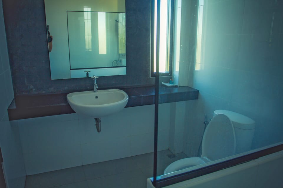 Superior Double Room | Bathroom sink