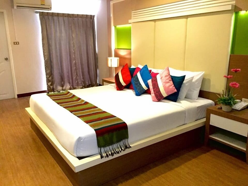 Deluxe Double Room | Rollaway beds, free WiFi