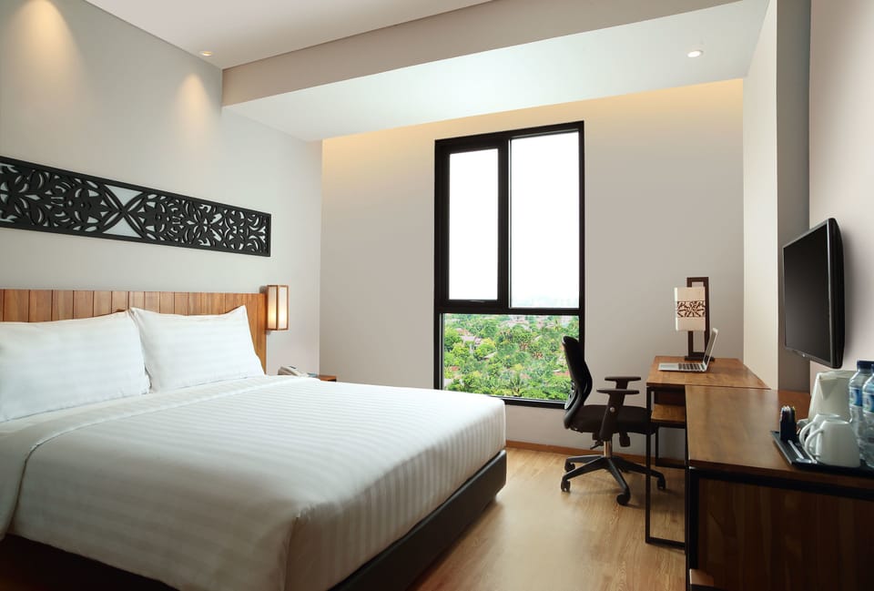 Superior Double Room | Minibar, in-room safe, desk, soundproofing