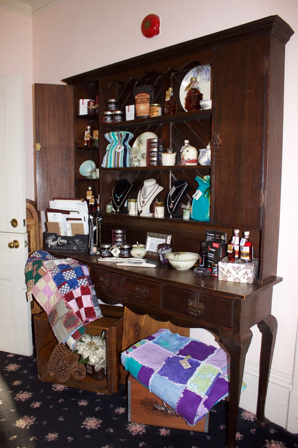 Gift shop