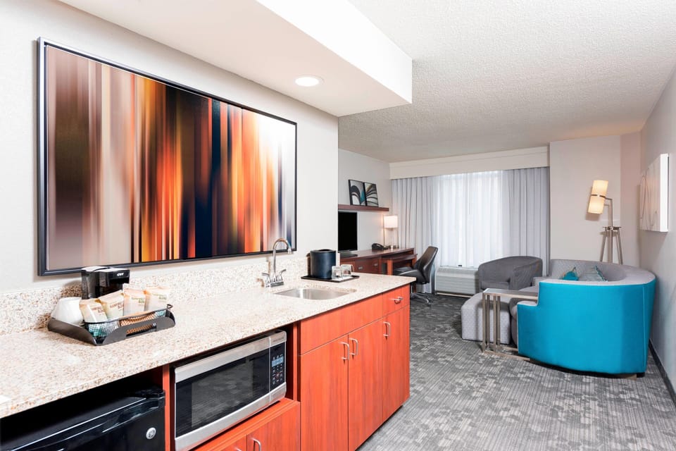 Fridge, microwave, coffee/tea maker