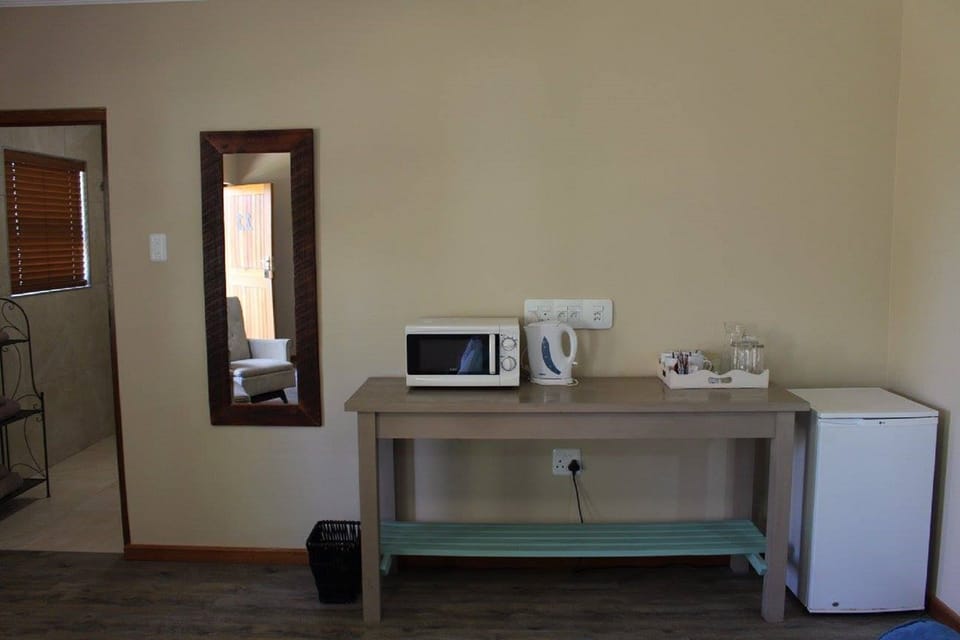 LUXURY ROOM 10 | Individually decorated, individually furnished, WiFi