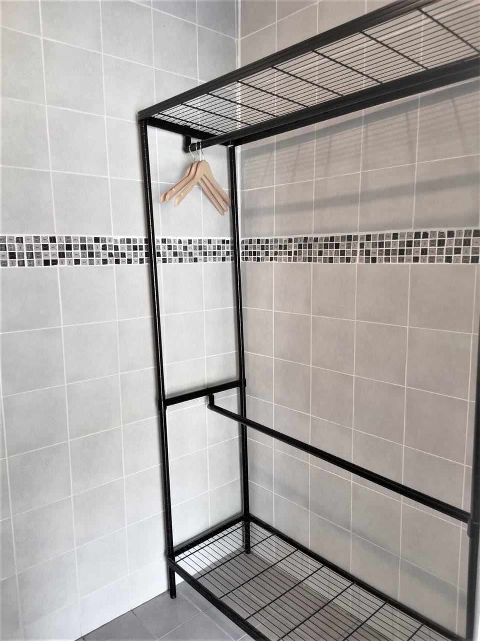 Desk, blackout drapes, free WiFi, bed sheets