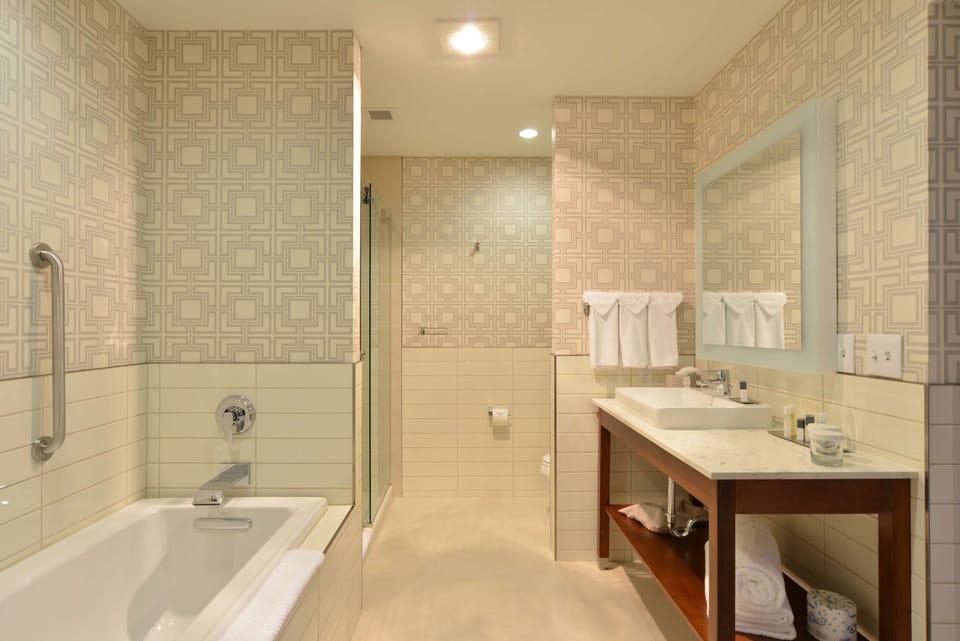 Suite, 2 Bedrooms, Non Smoking | Bathroom | Hair dryer, towels