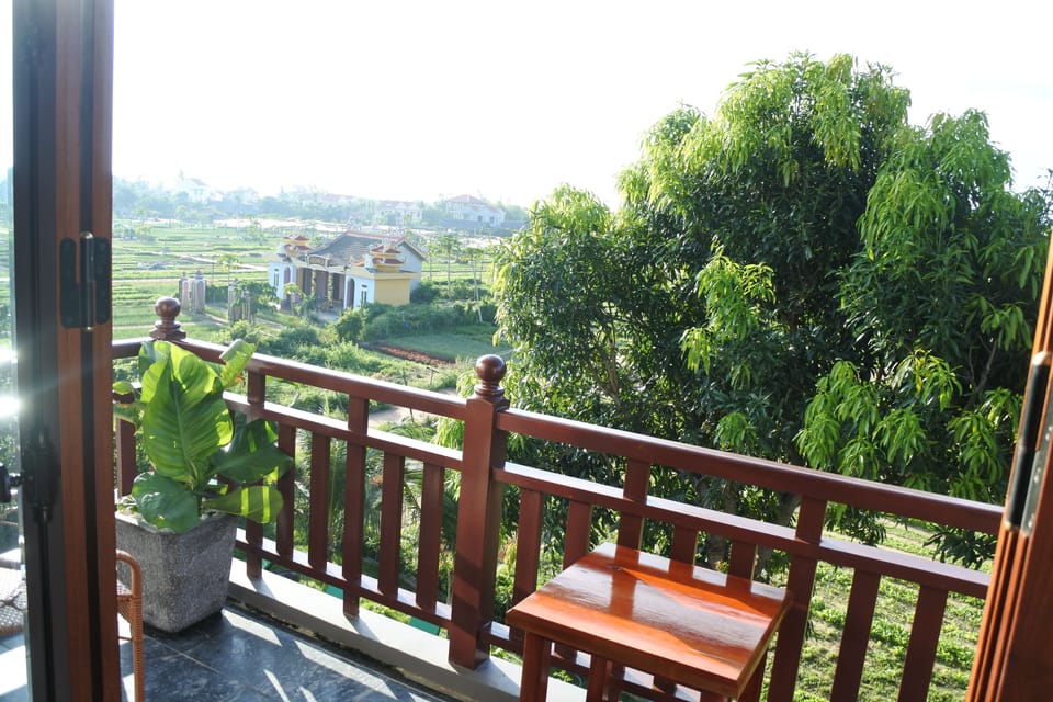 Deluxe Double or Twin Room | Balcony