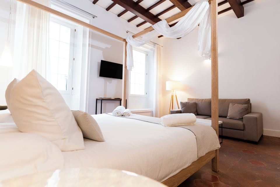 Superior Double Room | Premium bedding, desk, blackout drapes, WiFi (free)