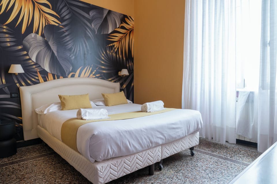 Premium bedding, pillowtop beds, in-room safe, desk