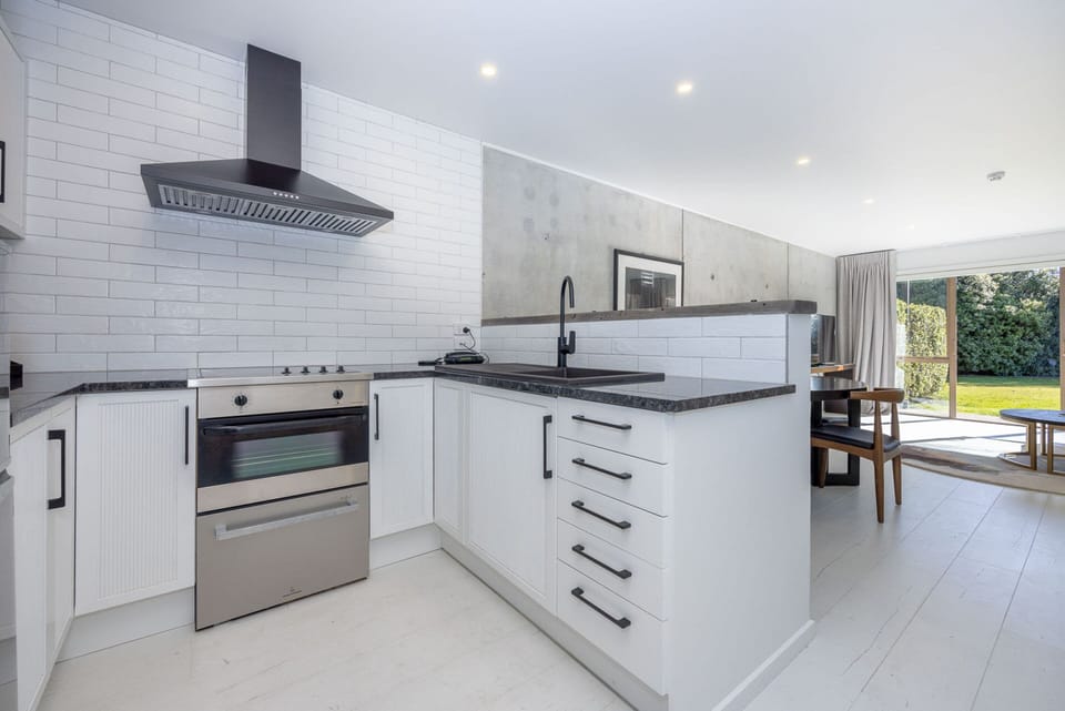 Premier Room | Private kitchen | Coffee/tea maker