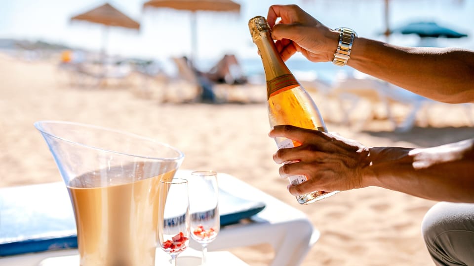 Beach bar