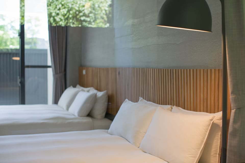 Quadruple Room, 2 Queen Beds, Non Smoking, Mountain View | Premium bedding, free minibar, desk, soundproofing