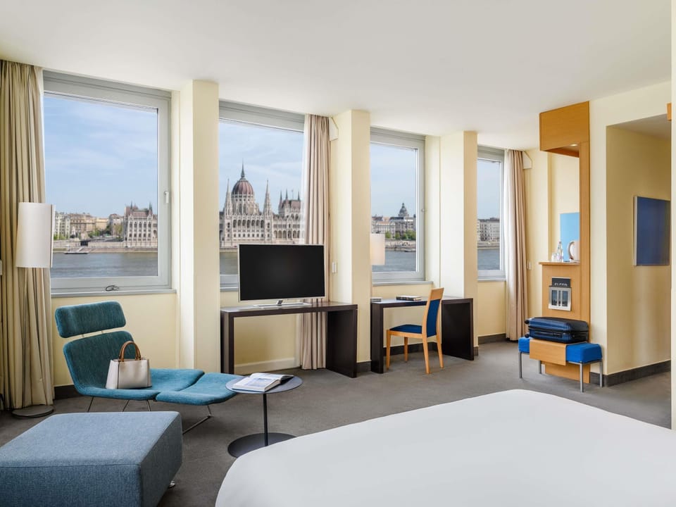 Junior Suite, 1 Double Bed | View from room