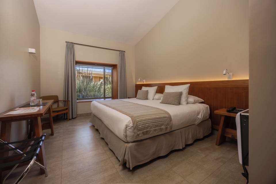 Superior Double or Twin Room, 1 Bedroom, Ensuite | Premium bedding, pillowtop beds, in-room safe, blackout drapes