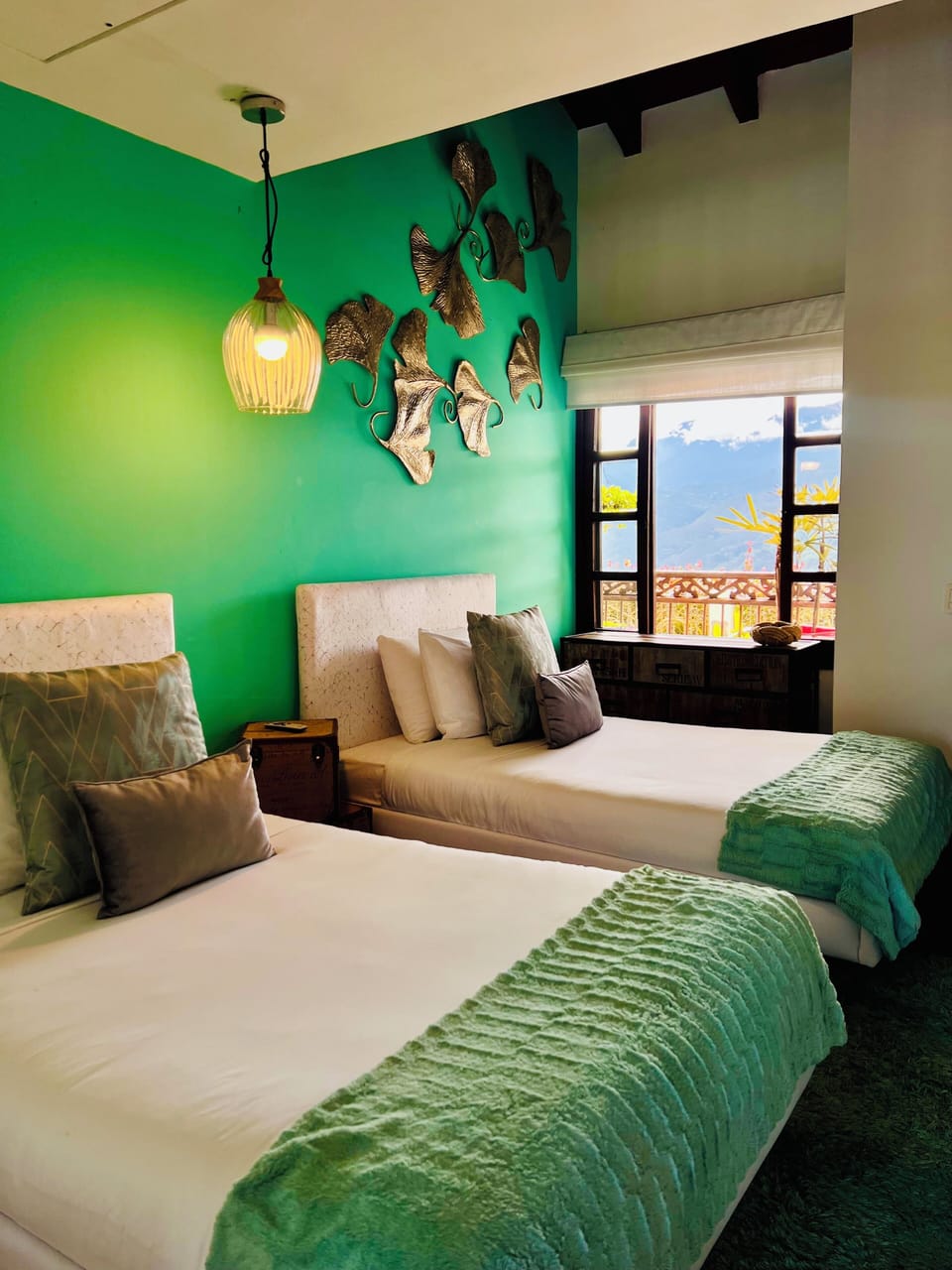 Standard Twin Room | In-room safe, individually decorated, individually furnished