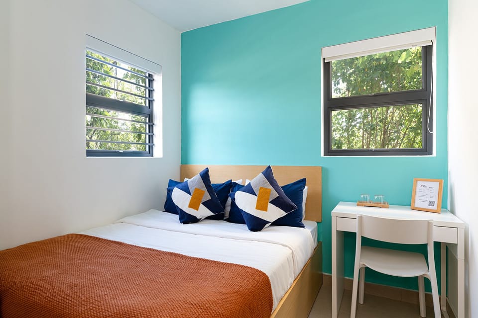 Double Room | Desk, free WiFi, bed sheets