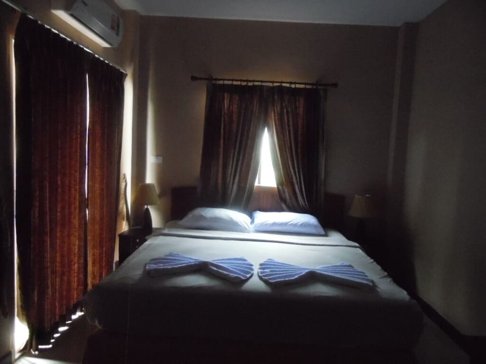 Double Room | Hypo-allergenic bedding, free minibar, free WiFi