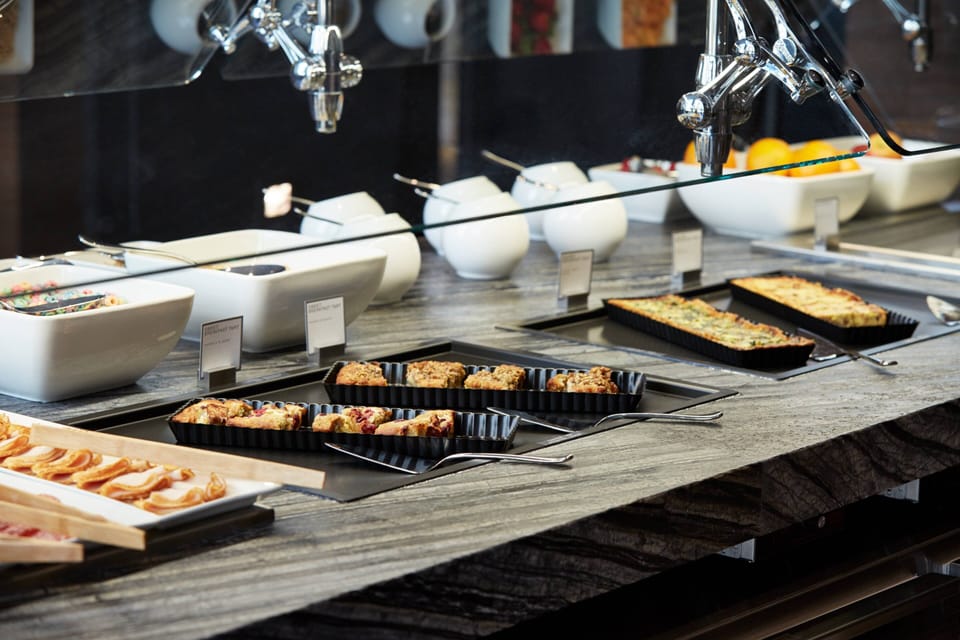 Daily buffet breakfast (USD 20.00 per person)