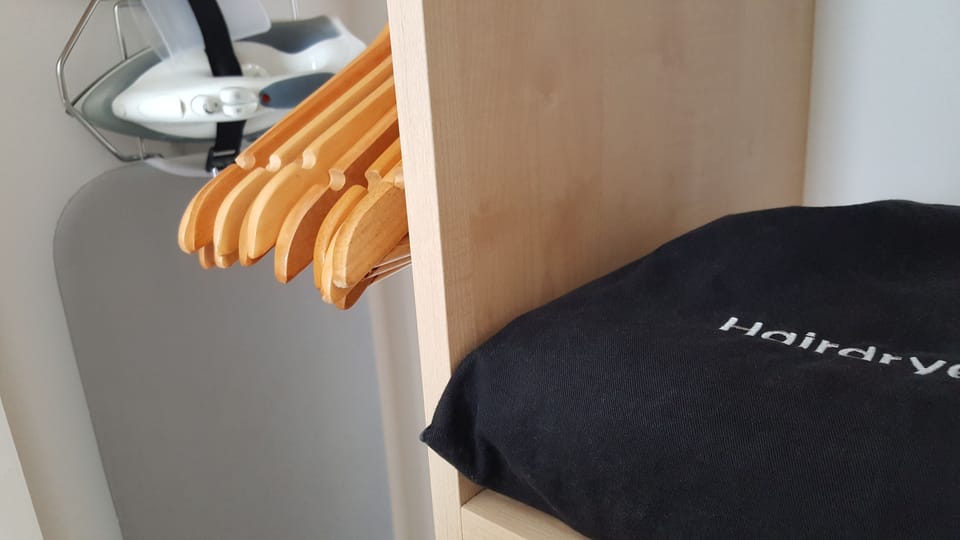 Standard Double Room, Bathtub | Hypo-allergenic bedding, iron/ironing board, free WiFi, bed sheets