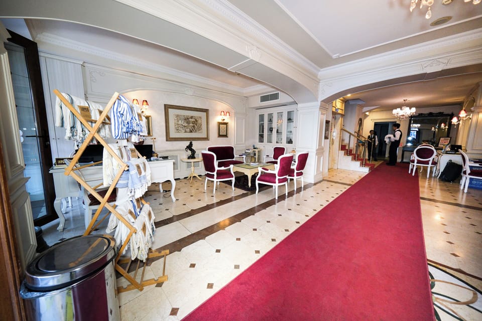 Lobby sitting area