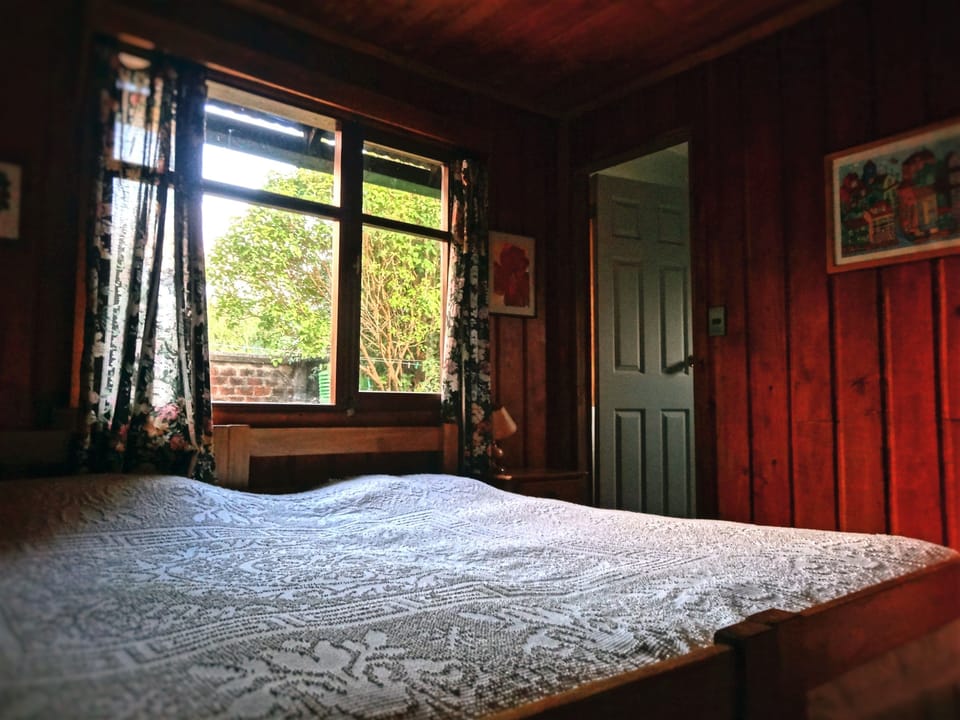Double Room, Private Bathroom | Free WiFi, bed sheets