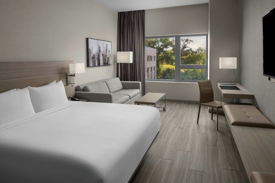 Egyptian cotton sheets, premium bedding, memory foam beds, in-room safe