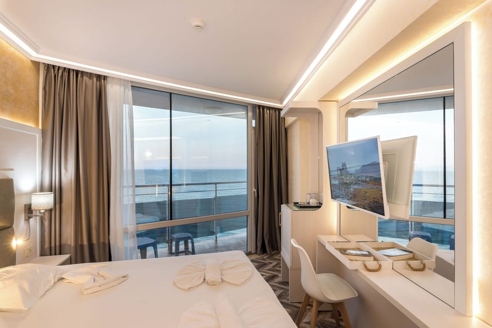Cribs (free), WiFi (free)